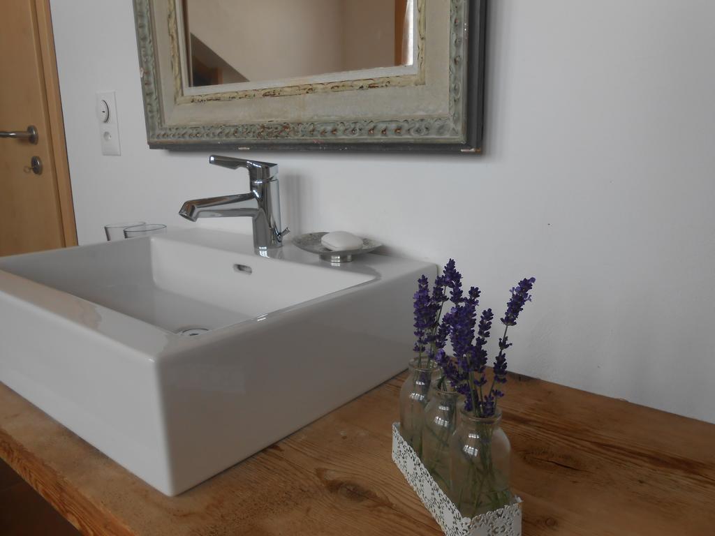 Terminus Reinisch Apartamento Frutigen Habitación foto